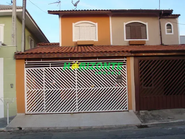 Casa com 125m² 3 quartos e 2 banheiros, à venda, no bairro Jardim das Indústrias em São José dos Campos