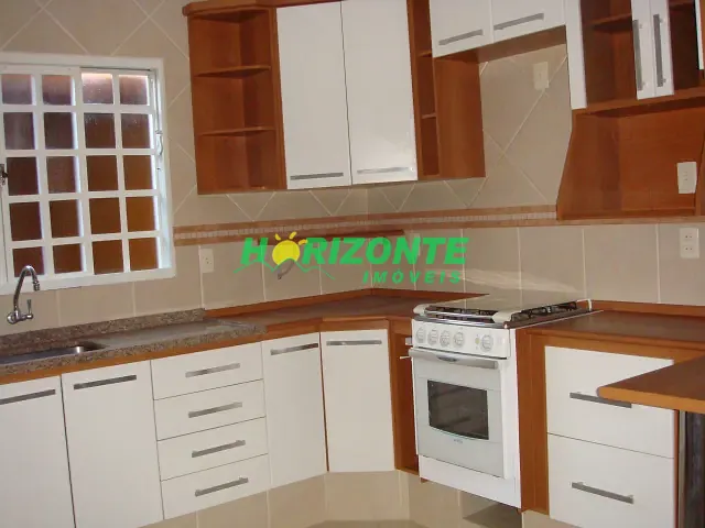 Casa com 125m² 3 quartos e 2 banheiros, à venda, no bairro Jardim das Indústrias em São José dos Campos