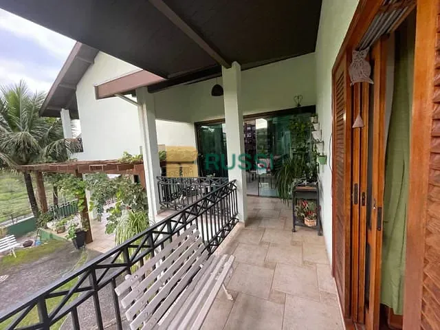 Casa com 864m² 3 quartos e 5 banheiros, à venda, no bairro Urbanova em São José dos Campos