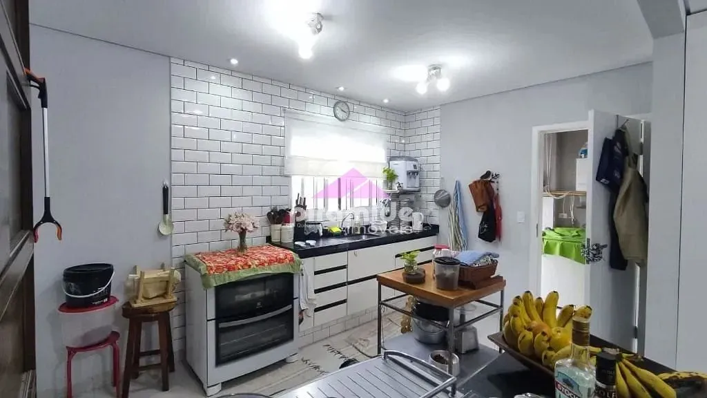 Casa, 3 quartos, 182 m² - Foto 5