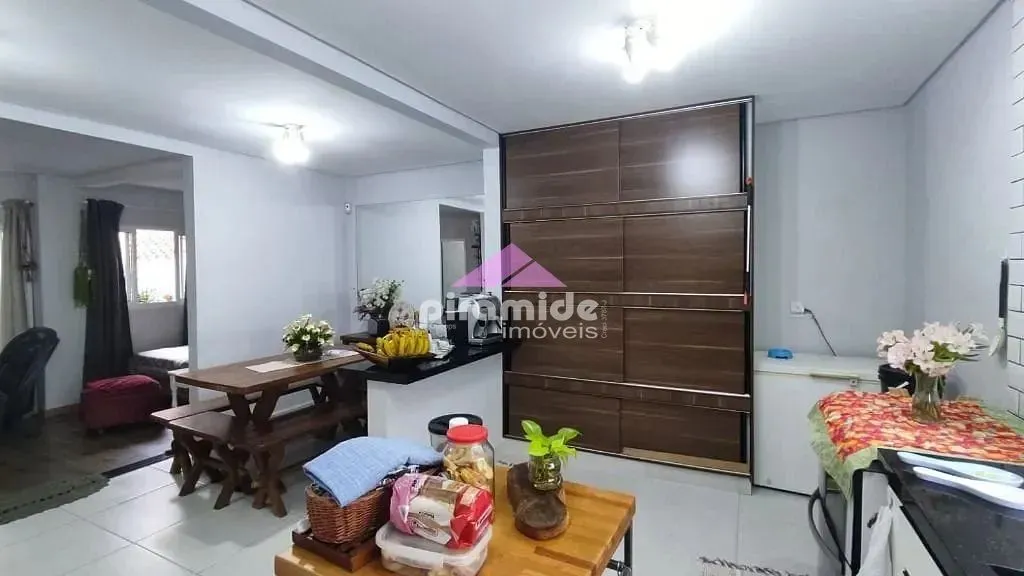 Casa, 3 quartos, 182 m² - Foto 3