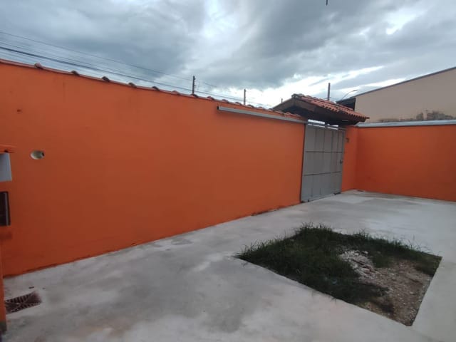 Casa com 264m² 3 quartos e 2 banheiros, à venda, no bairro Residencial Mantiqueira em Pindamonhangaba