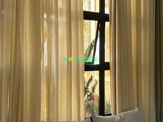 Casa com 300m² 3 quartos e 3 banheiros, à venda, no bairro Terras do Vale em Caçapava
