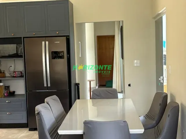 Casa com 300m² 3 quartos e 3 banheiros, à venda, no bairro Terras do Vale em Caçapava