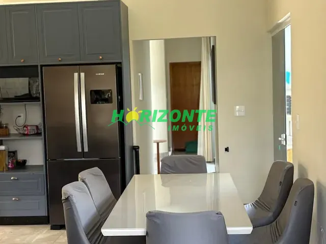 Casa com 300m² 3 quartos e 3 banheiros, à venda, no bairro Terras do Vale em Caçapava