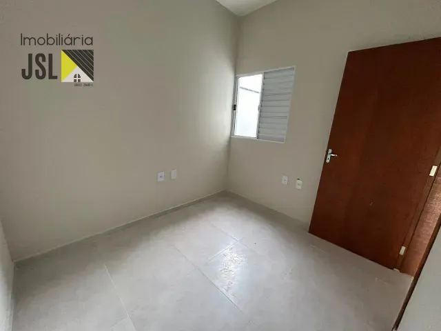 Casa com 125m² 2 quartos e 1 banheiro, à venda, no bairro Loteamento Pitangueiras em Caçapava
