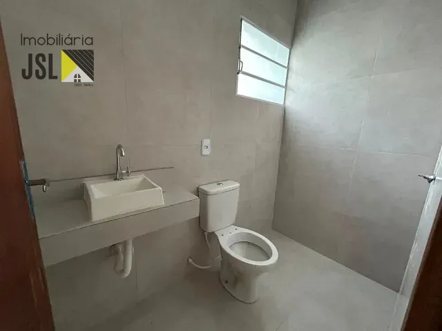 Casa com 125m² 2 quartos e 1 banheiro, à venda, no bairro Loteamento Pitangueiras em Caçapava