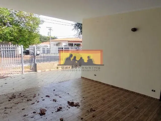 Casa com 300m² 3 quartos e 2 banheiros, à venda, no bairro Jardim Santa Genebra em Campinas