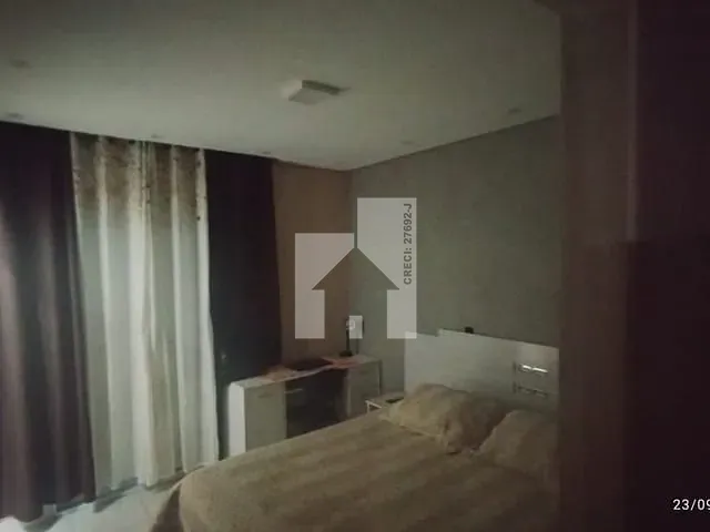Casa com 180m² 3 quartos e 2 banheiros, à venda, no bairro Jardim Novo Horizonte em Jundiaí