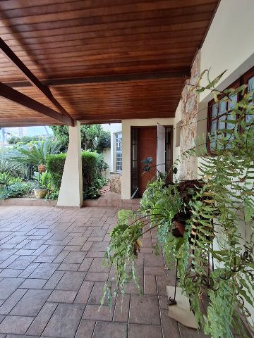 Casa 3 quartos e 1 banheiro, à venda, no bairro Jardim das Nações em Taubaté