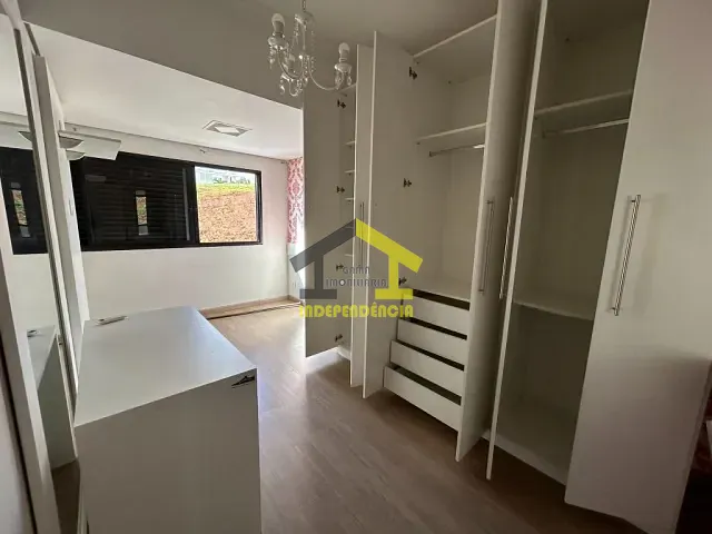 Casa com 507m² 4 quartos e 5 banheiros, à venda, no bairro Santa Cruz em Itatiba