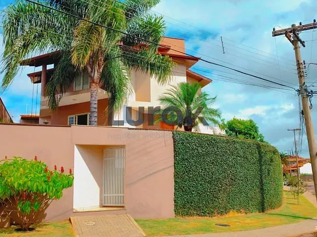 Casa com 581m² 4 quartos e 4 banheiros, à venda, no bairro Jardim São Francisco em Valinhos