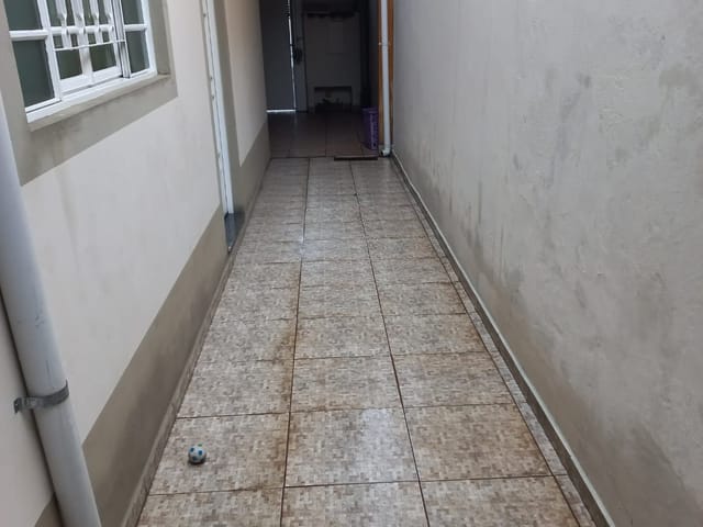Casa com 125m² 3 quartos e 1 banheiro, à venda, no bairro Parque do Sol em Guaratinguetá