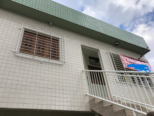 Casa 4 quartos e 3 banheiros, à venda, no bairro Casa Amarela em Recife