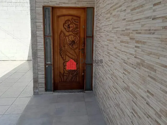 Casa com 397m² 3 quartos e 3 banheiros, à venda, no bairro Residencial e Comercial Vila Verde em Pindamonhangaba