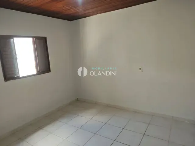Casa com 60m² 1 quarto e 1 banheiro, à venda ou para alugar, no bairro Jardim Blumenau em Artur Nogueira