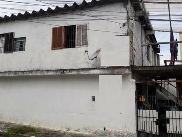 Casa com 169m² 6 quartos e 6 banheiros, à venda, no bairro Bela Vista em Osasco