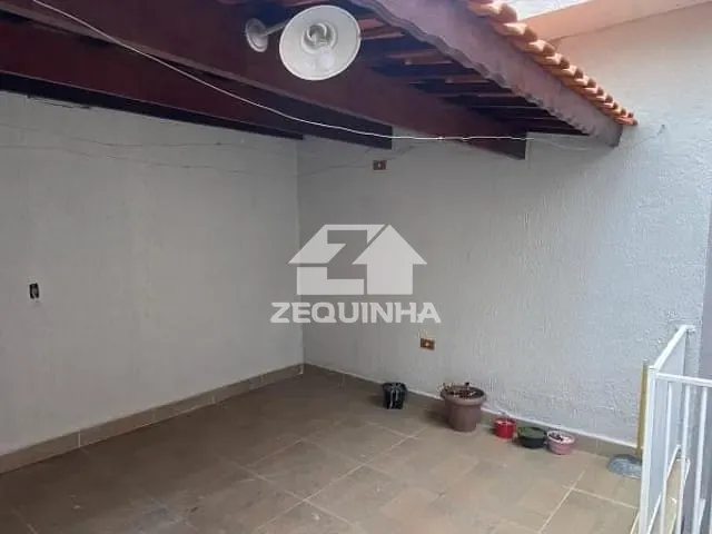 Casa com 132m² 3 quartos e 4 banheiros, à venda, no bairro Bela Vista em Osasco