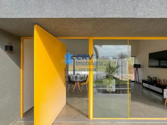 Casa com 1350m² 4 quartos e 5 banheiros, à venda, no bairro Loteamento Terras de Canaã em Cambé