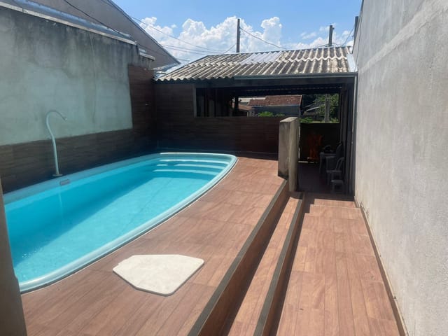 Casa 1 quarto e 1 banheiro, à venda, no bairro Conjunto Residencial Araretama em Pindamonhangaba
