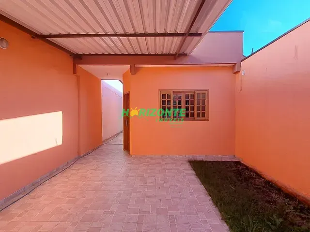Casa 2 quartos e 2 banheiros, à venda, no bairro Vila Rossi em São José dos Campos