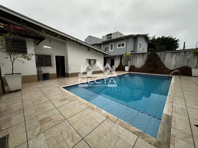 Casa com 360m² 3 quartos e 3 banheiros, à venda, no bairro Martim de Sá em Caraguatatuba