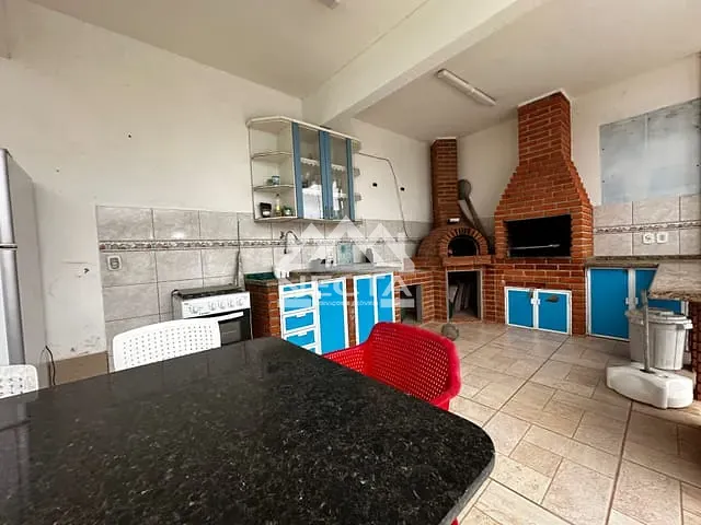 Casa com 360m² 3 quartos e 3 banheiros, à venda, no bairro Martim de Sá em Caraguatatuba