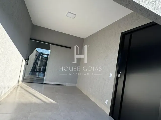 Casa com 150m² 2 quartos e 2 banheiros, à venda, no bairro Residencial Campos Dourados em Goiânia