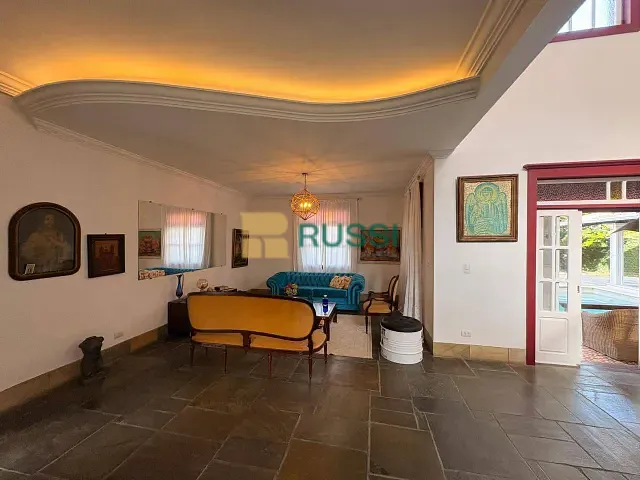 Casa com 759m² 5 quartos e 6 banheiros, à venda ou para alugar, no bairro Urbanova III em São José dos Campos