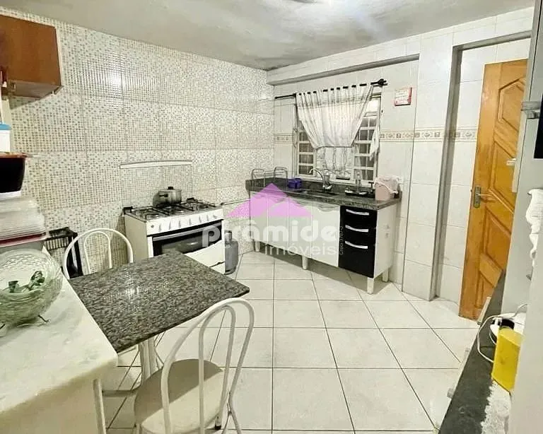 Casa, 3 quartos, 209 m² - Foto 5