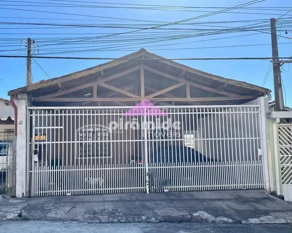 Casa, 3 quartos, 209 m² - Foto 1