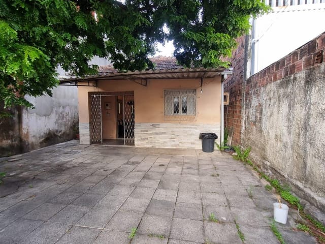 Casa 2 quartos e 2 banheiros, à venda, no bairro Arruda em Recife