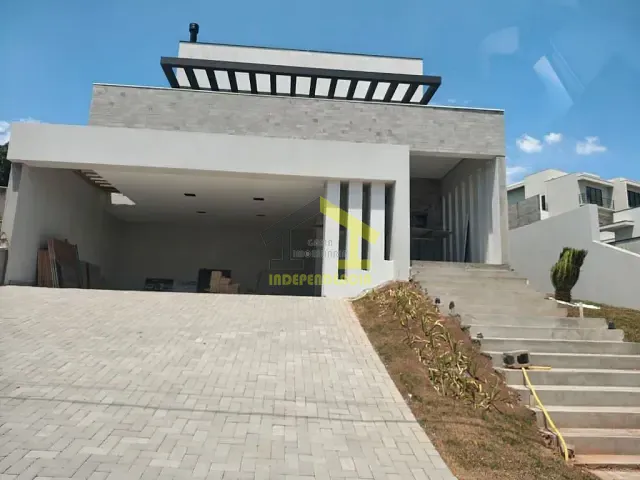 Casa com 420m² 3 quartos e 3 banheiros, à venda, no bairro Portal San Giovanni em Itatiba