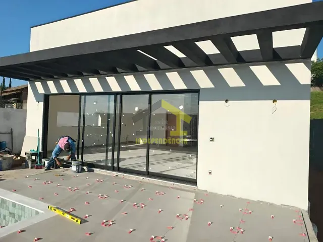 Casa com 420m² 3 quartos e 3 banheiros, à venda, no bairro Portal San Giovanni em Itatiba