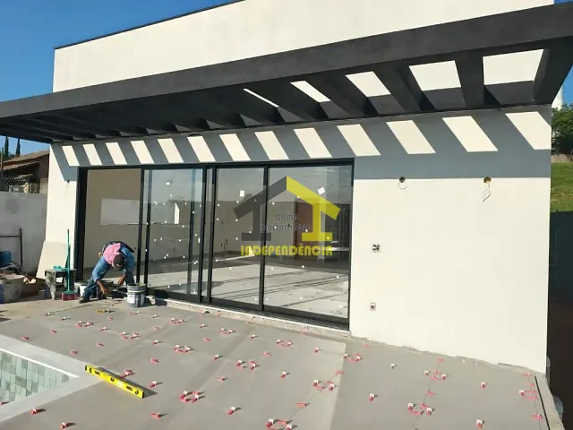 Casa com 420m² 3 quartos e 3 banheiros, à venda, no bairro Portal San Giovanni em Itatiba