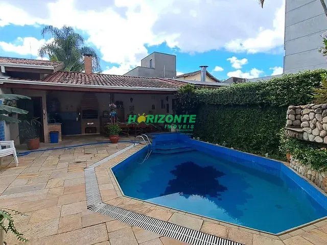Casa 4 quartos e 7 banheiros, à venda, no bairro Jardim Esplanada em São José dos Campos
