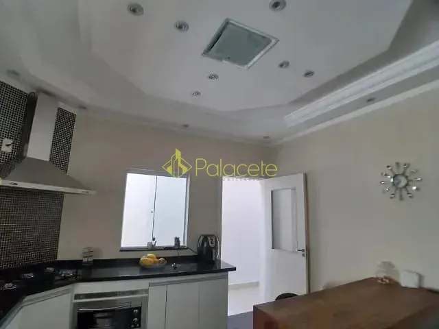 Casa com 250m² 3 quartos e 4 banheiros, à venda, no bairro Loteamento Residencial Campos do Conde II em Tremembé