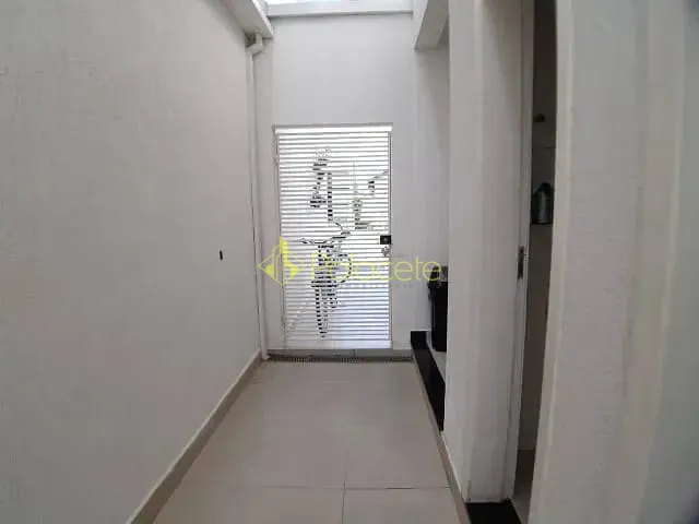 Casa com 250m² 3 quartos e 4 banheiros, à venda, no bairro Loteamento Residencial Campos do Conde II em Tremembé