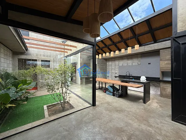 Casa com 150m² 2 quartos e 3 banheiros, à venda, no bairro Jardim Bom Sucesso em Indaiatuba