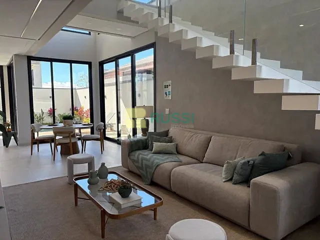 Casa com 250m² 4 quartos e 4 banheiros, à venda, no bairro Urbanova VII em São José dos Campos