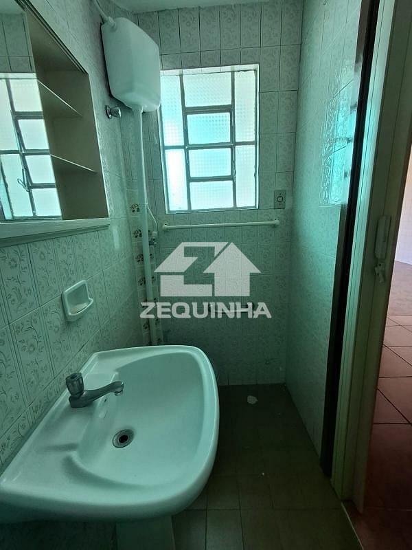 Casa para alugar com 1 quarto, 27m² - Foto 8