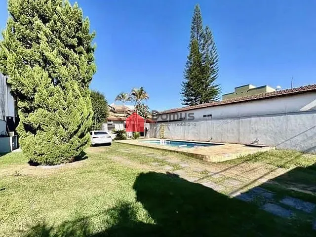 Casa com 450m² 2 quartos e 3 banheiros, à venda, no bairro Nossa Senhora do Perpétuo Socorro em Pindamonhangaba