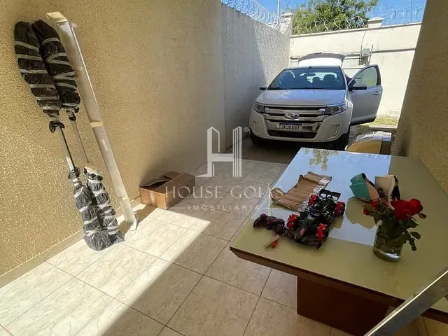 Casa com 150m² 2 quartos e 2 banheiros, à venda, no bairro Guarujá Park em Trindade