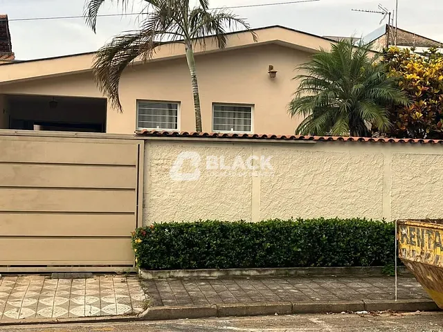 Casa com 180m² 3 quartos e 2 banheiros, para alugar, no bairro Jardim America em Sorocaba