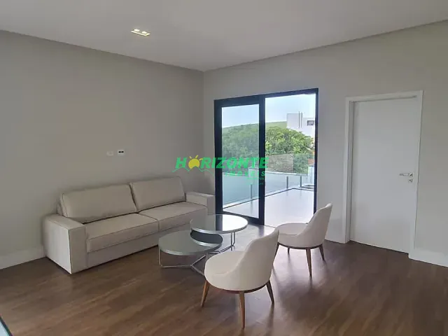 Casa 5 quartos e 5 banheiros, à venda ou para alugar, no bairro urbanova em São José dos Campos