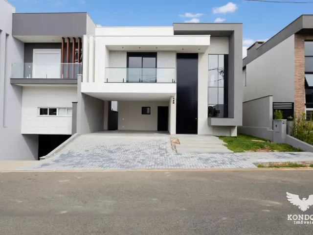 Casa com 612m² 3 quartos e 3 banheiros, à venda, no bairro Tanguá em Almirante Tamandaré