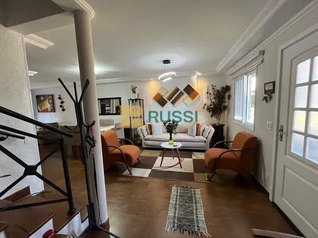 Casa 3 quartos e 1 banheiro, à venda, no bairro Jardim das Indústrias em São José dos Campos