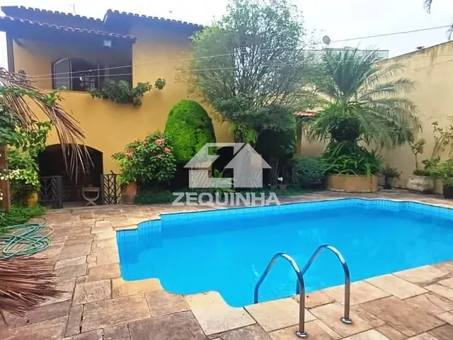 Casa com 786m² 3 quartos e 4 banheiros, à venda, no bairro Parque dos Principes em Sao Paulo