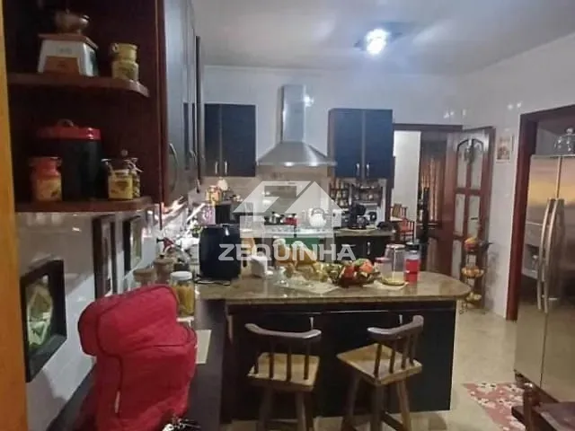 Casa com 786m² 3 quartos e 4 banheiros, à venda, no bairro Parque dos Principes em Sao Paulo