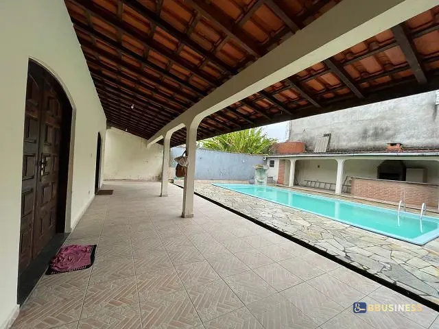 Casa 4 quartos e 4 banheiros, à venda, no bairro São Lourenço em Bertioga